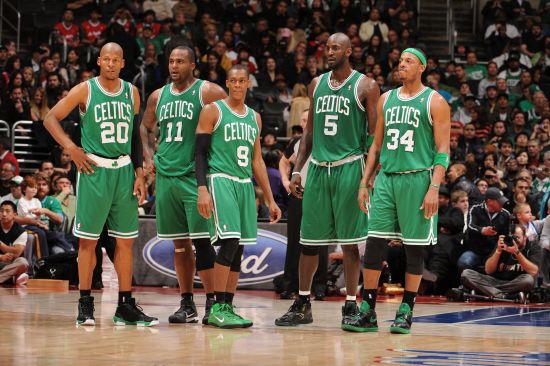 时隔45天重返赛场，内马尔替补出战20分钟助桑托斯收获一分（时隔45天复出，内马尔替补出场20分钟助桑托斯带走1分）