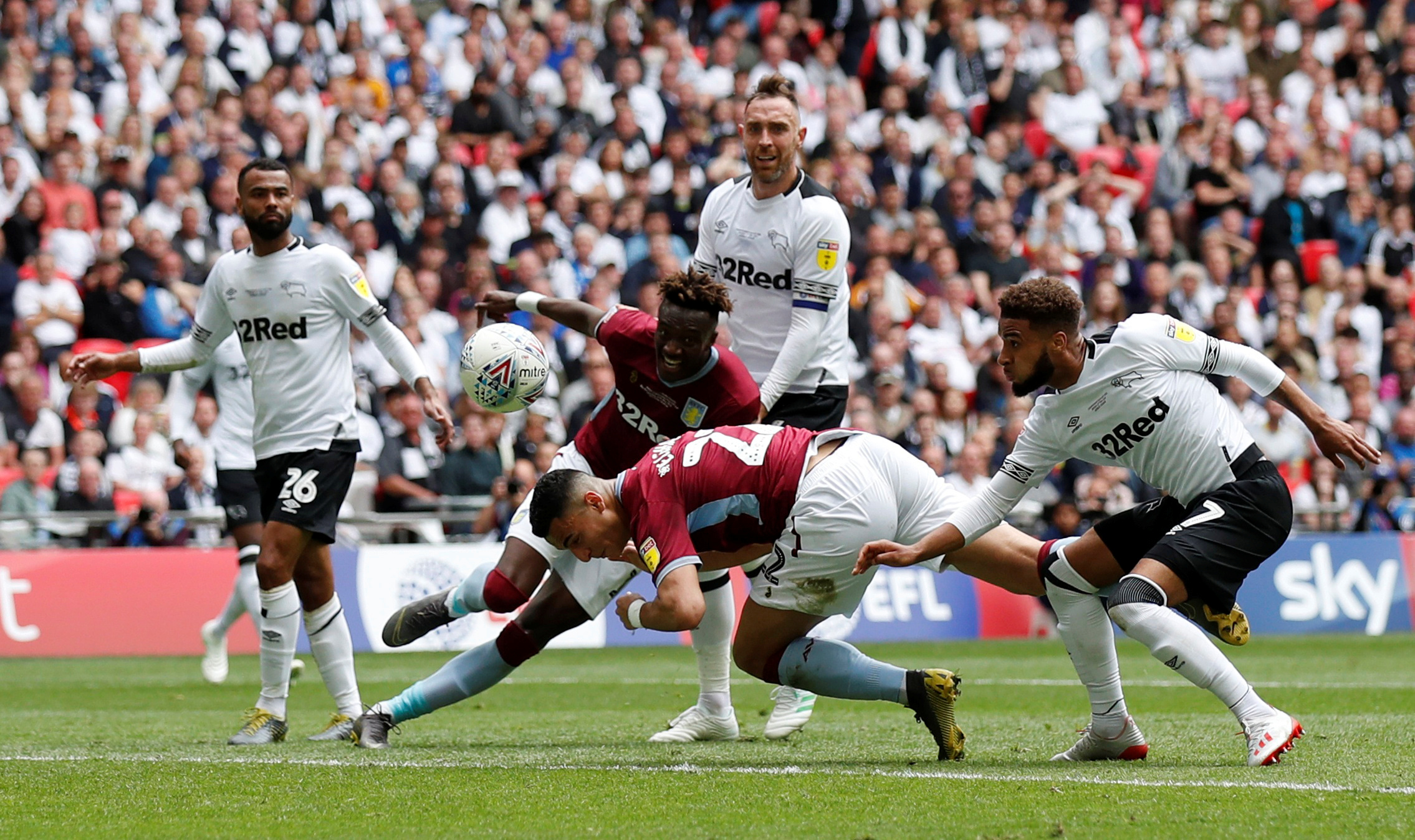 U17国少vs东帝汶U17：万项、帅惟浩首发，邝兆镭替补（国少U17迎战东帝汶U17：万项、帅惟浩先发，邝兆镭替补）